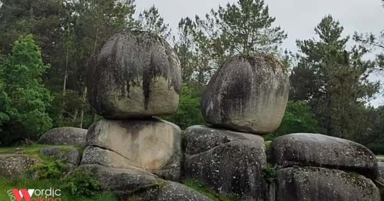 Penas de Rodas bajo la lluvia: Una aventura nórdica única